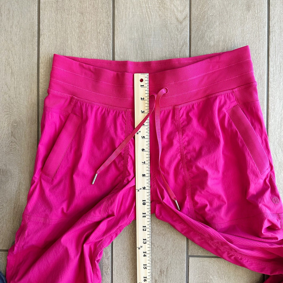 Lululemon Womens Mid-Rise Dance Studio Pants Size 8 Full Length Pink Athleisure - Picture 8 of 9